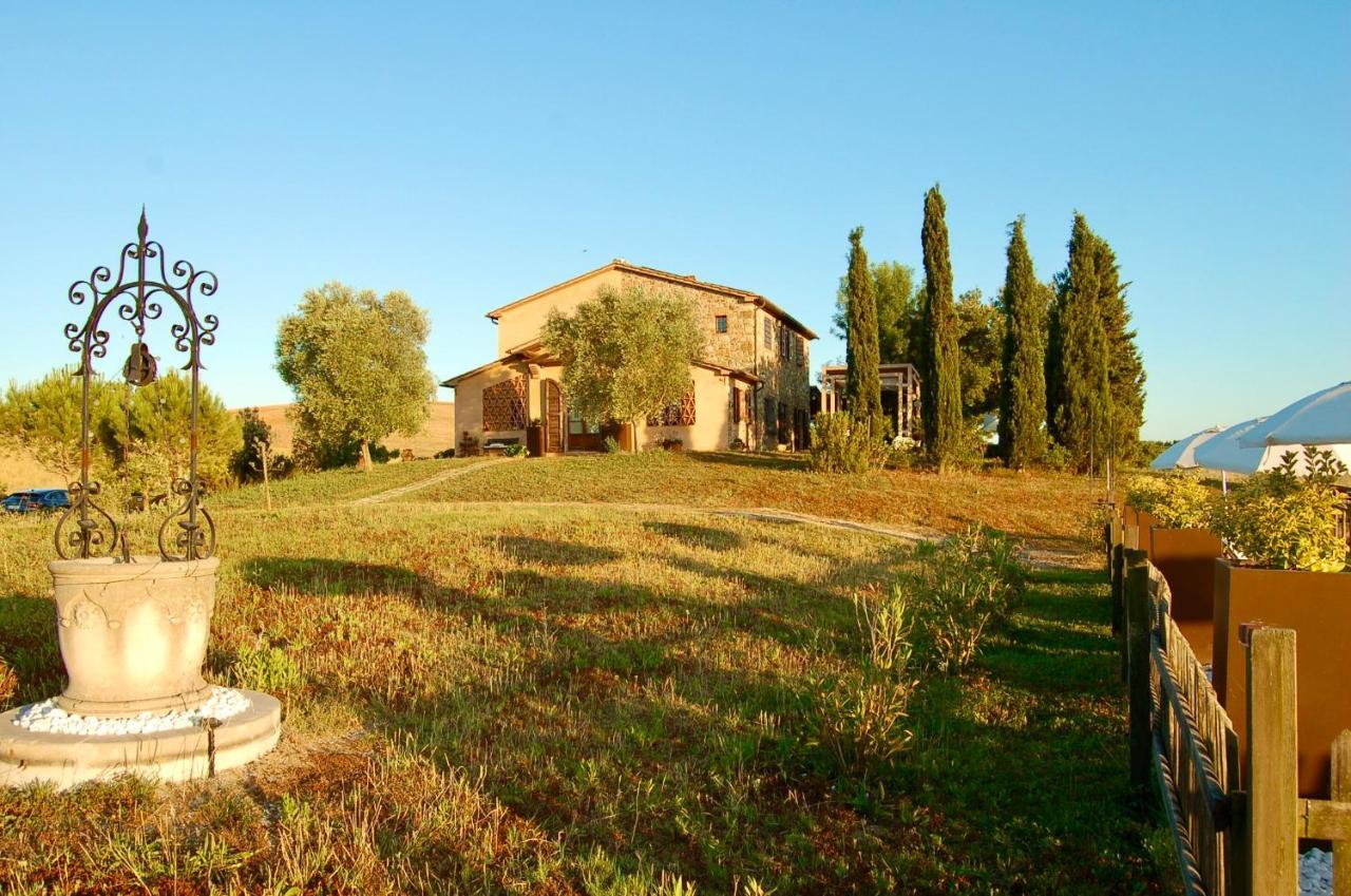 Bed And Breakfast Casale Del Sole Castellina Marittima Dış mekan fotoğraf