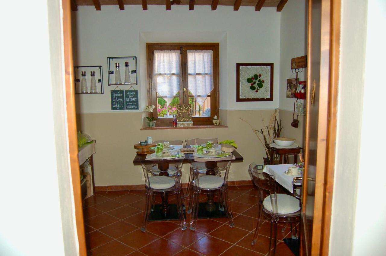 Bed And Breakfast Casale Del Sole Castellina Marittima Dış mekan fotoğraf